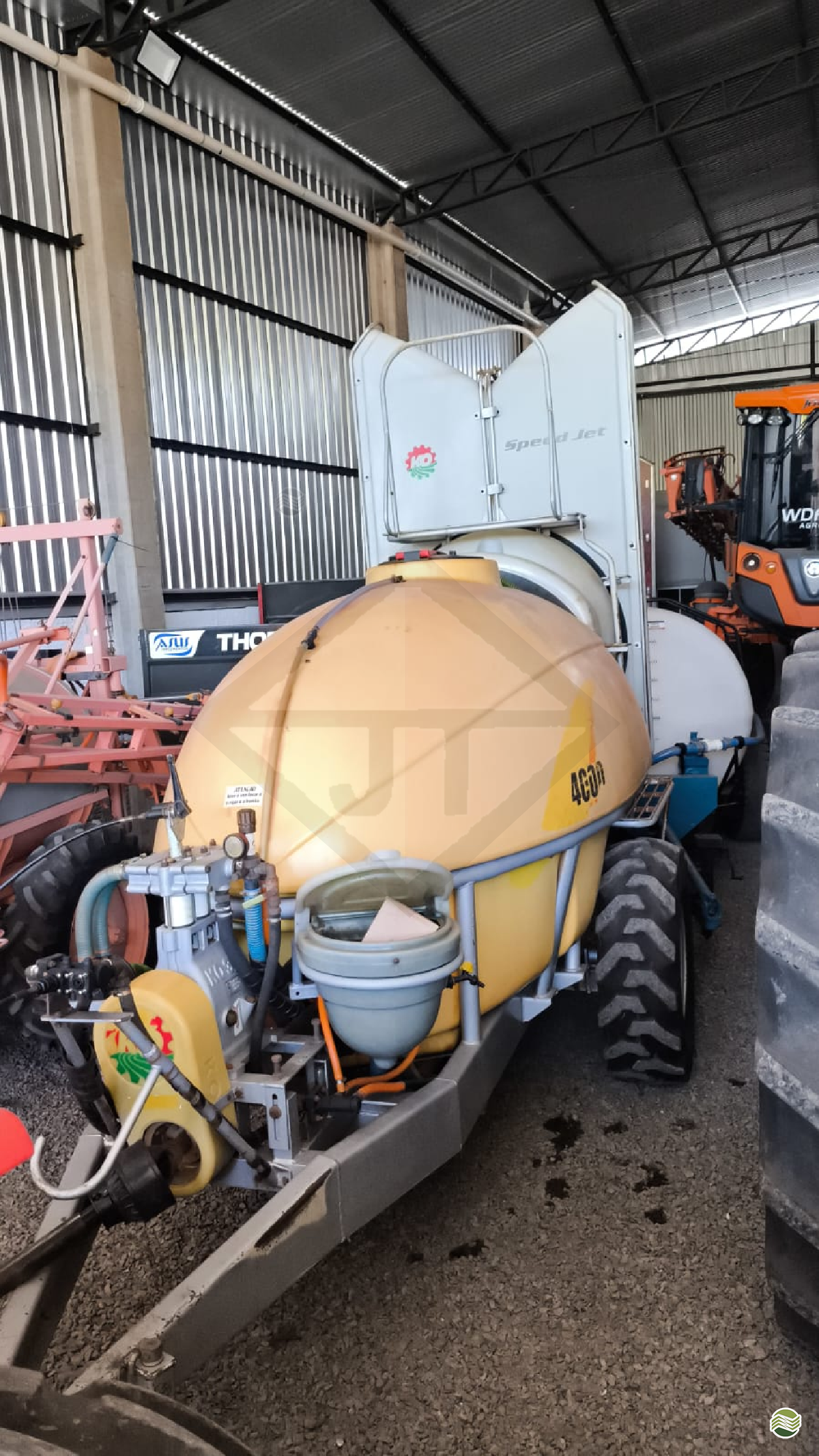 PULVERIZADOR KO KO 4000 Arrasto Jorginho Tratores PARANAVAI PARANÁ PR